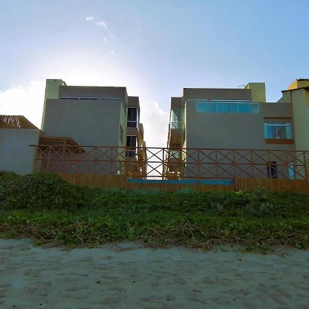 Triplex Pe Na Areia Com 3 Suites Proximo Salvador Lauro de Freitas Bagian luar foto