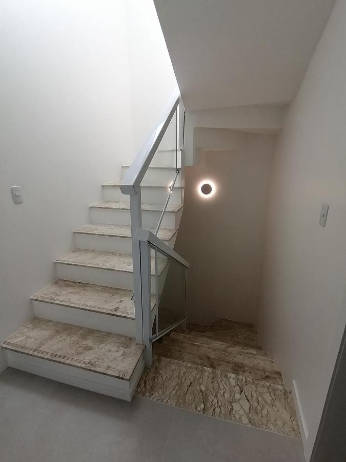 Triplex Pe Na Areia Com 3 Suites Proximo Salvador Lauro de Freitas Bagian luar foto